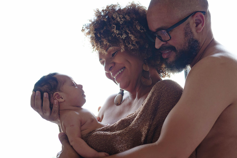 ensaio-book-newborn-masculino-em-casa-no-domicilio-do-Arthur-em-cotia-sao-paulo