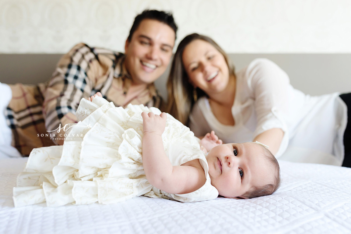 ensaio-de-6-meses-de-menina-infantil-em-domicilio-soniacolvara-sp