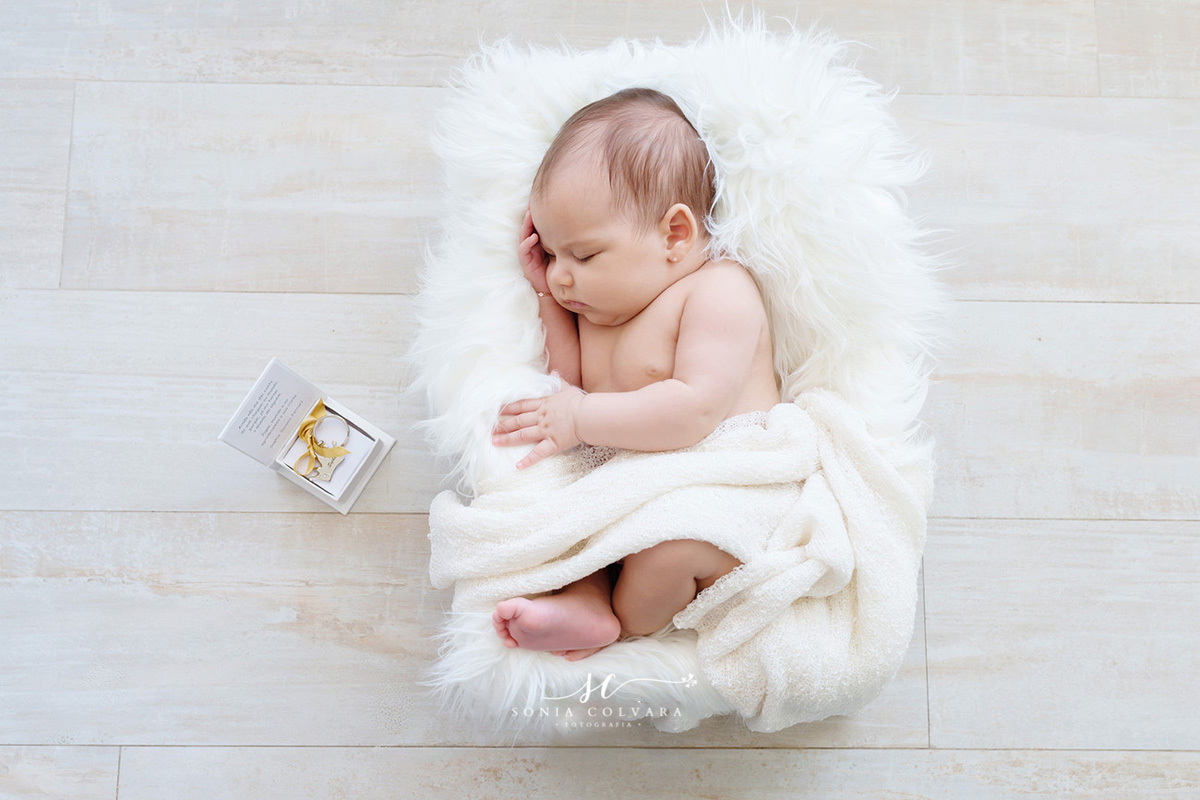 ensaio-de-6-meses-de-menina-infantil-em-domicilio-soniacolvara-sp