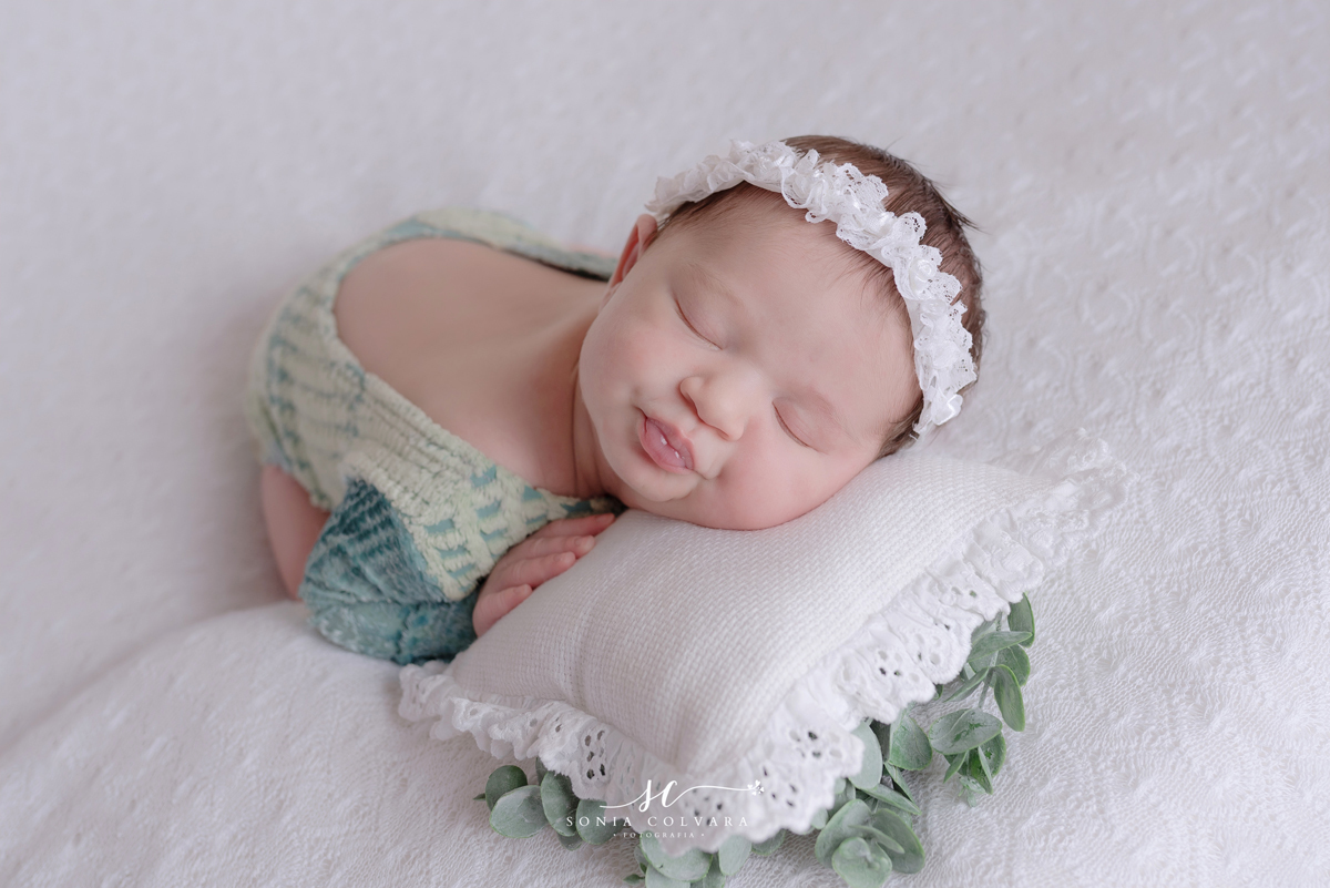 book-de-ensaio-newborn-de-menina-newborn-de-menina-sp-ensaio-newborn-de-menina-sp-newborn-recém-nascida-em-domicilio-sp-soniacolvara