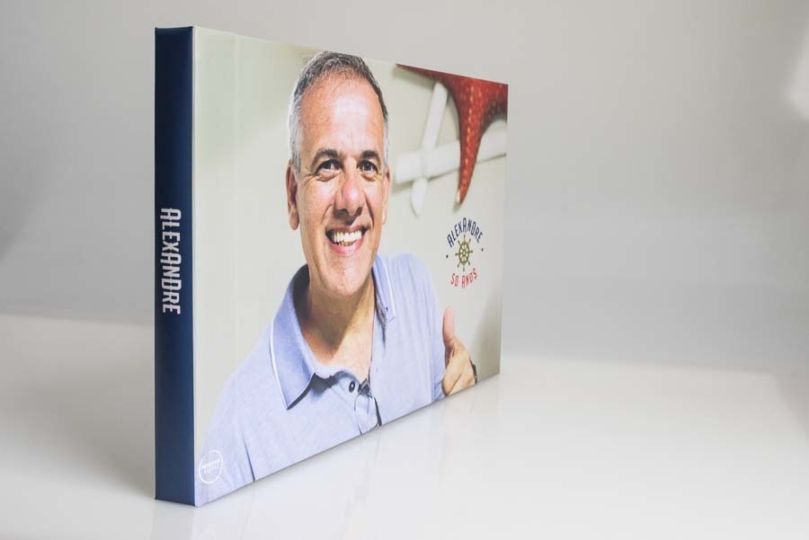 foto da capa com lombada do album de aniversario alexandre guaruja sp album de fotos abertura panoramica por clovis augusto mundareu albuns