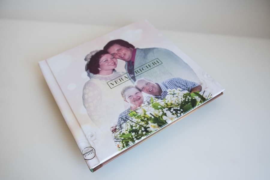 capa do album de bodas de esmeraldas vera e ricieri santo andre, SP album de fotos restauradas coloridas abertura panoramica papel couche  por clovis augusto mundareu albuns