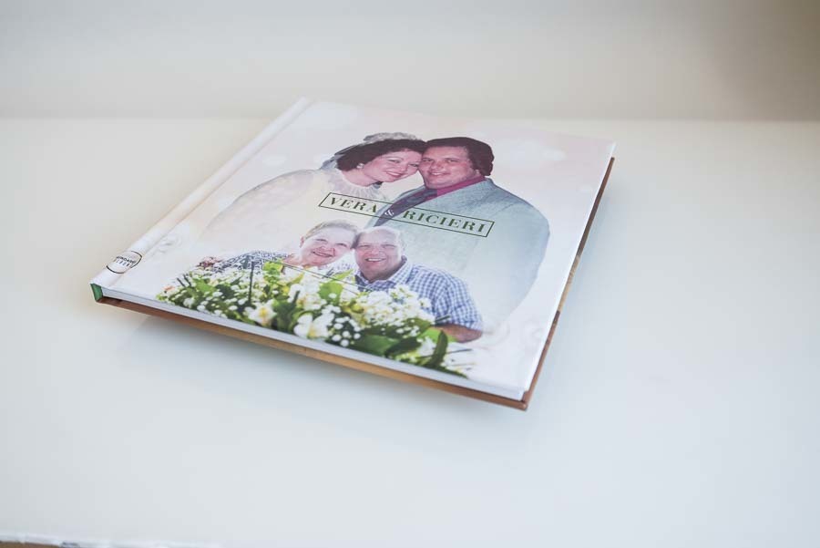 album de bodas de esmeraldas vera e ricieri santo andre, SP album de fotos restauradas coloridas e pb  papel couche  por clovis augusto mundareu albuns