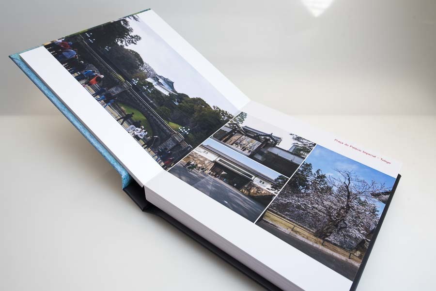 pagina interna do album de viagem para o japao com abertura panoramica fotos da cidade de toquio para iolanda são paulo sp album de fotos por Clovis Augusto com a marca Mundareu Albuns
