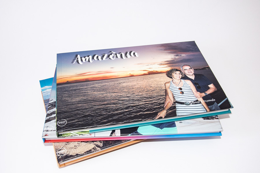 foto das capas dos 3 albuns empilhados de viagem amazonia chile las vegas fernando Silvana Santo Andre SP 3 albuns de fotos em santo andre sp por Clovis Augusto com a marca Mundareu Albuns