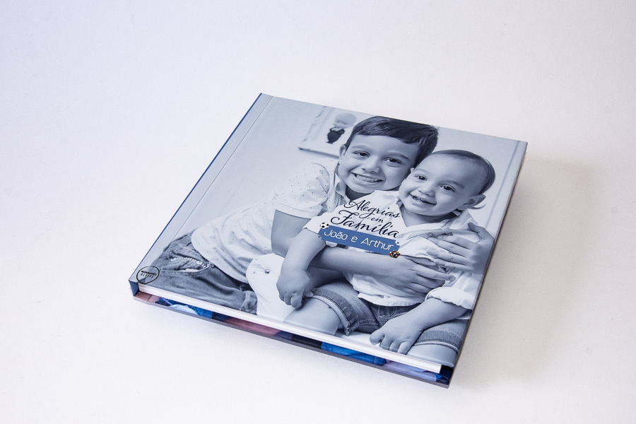 capa do album infantil joao e arthur santa fe do sul SP abertura panoramica album de fotos de familia album personalizado por clovis Augusto mundareu albuns