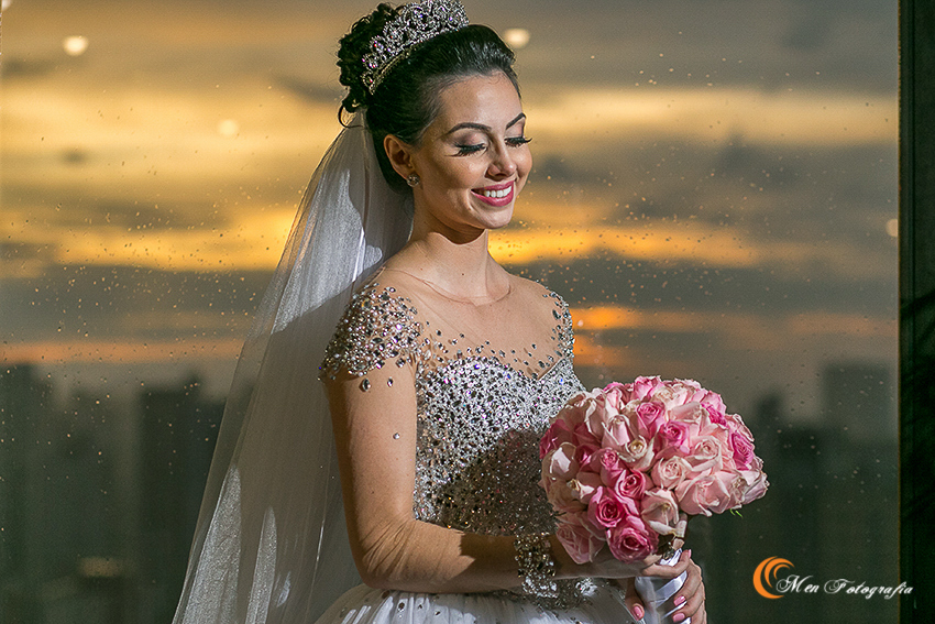 por-do-sol-ao-fundo-catedral-nossa-senhora-da-gloria-maringa