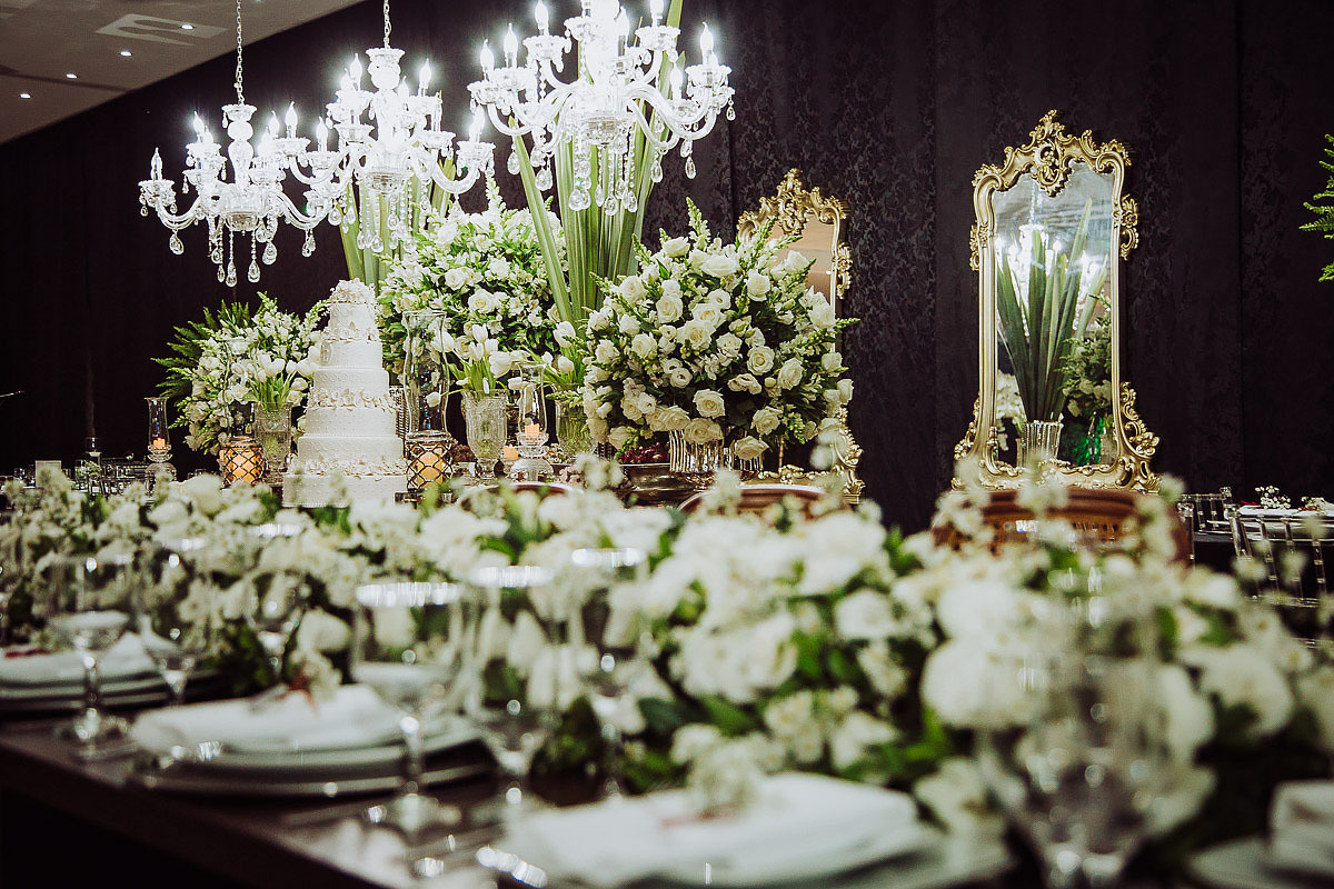 detalhes das flores da decoração do casamento em aurora eventos.