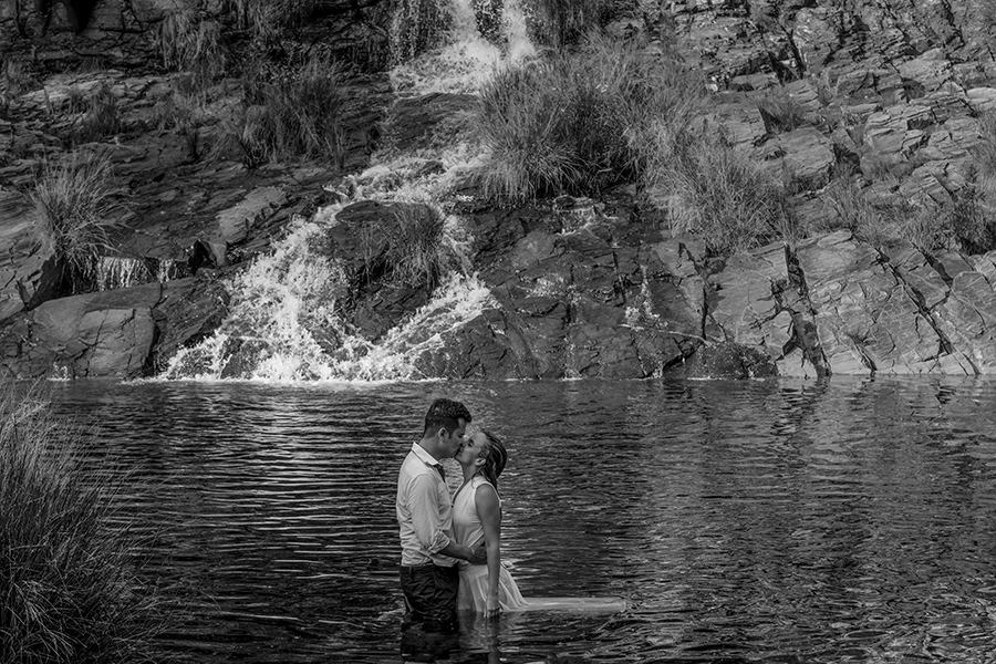 Um lindo pré wedding de um casal romântico e cheio de amor eternizado pelas fotografias de André Monteiro