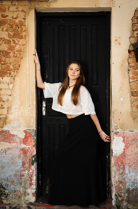 Ensaio Fotográfico em Embu das Artes Festa de 15 anos Katherine buffet Espaço Contemporâneo