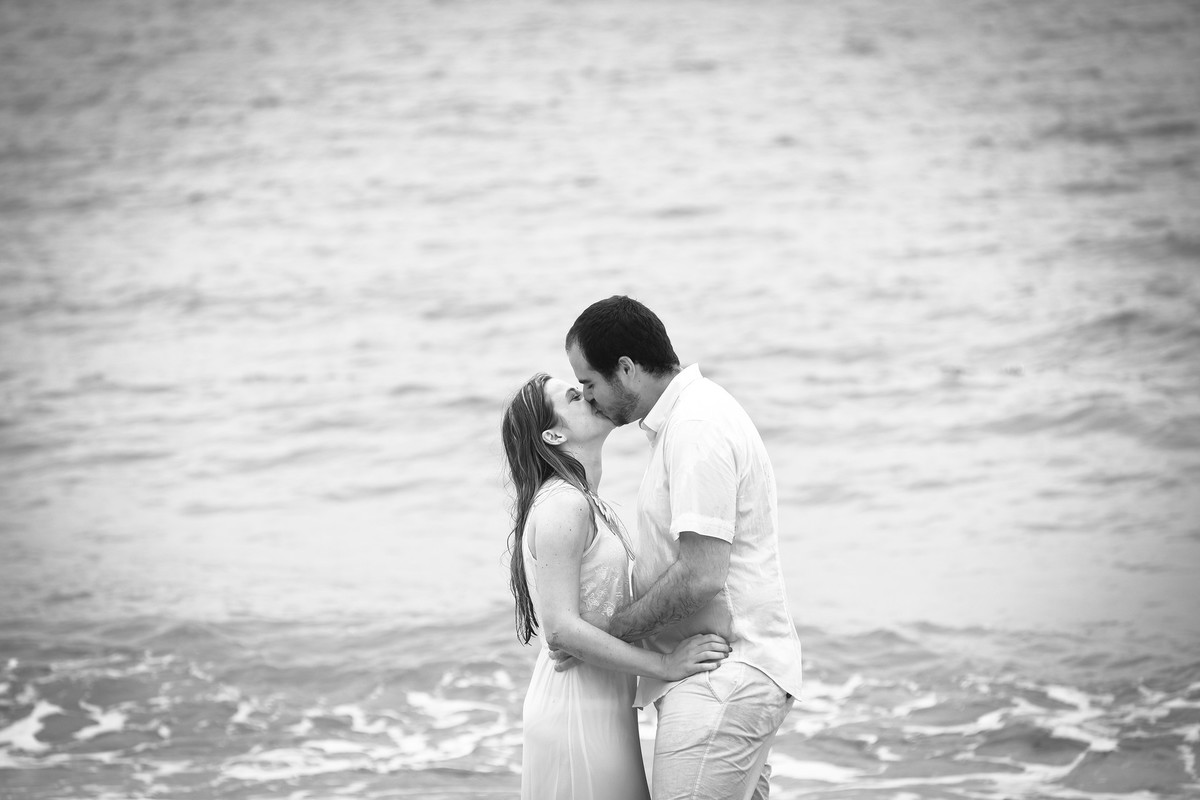 Ensaio Fotográfico no litoral norte, Ubatuba São Paulo, Pre Wedding, casal, ensaio externo, casamento na Capela da Puc, Buffet Mediterrâneo, Jardins