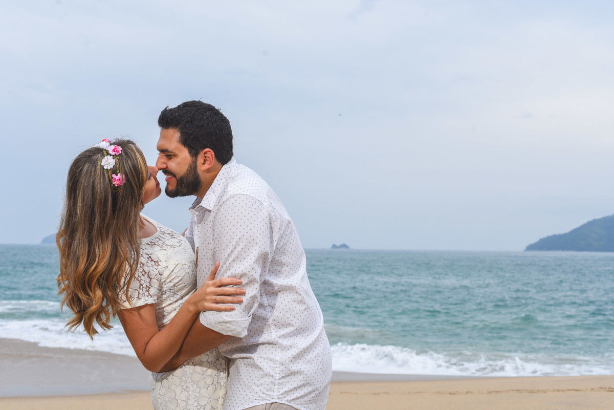 foto da praia do lazaro litoral norte