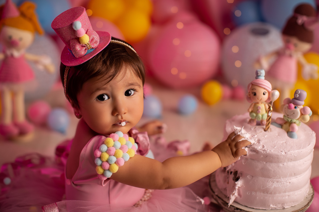 smash the cake circo rosa ensaio de aniversario