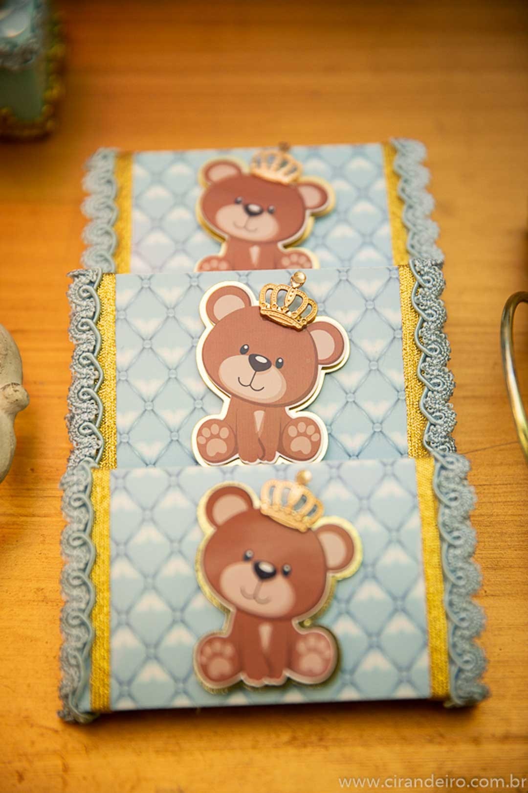 festa de aniversario de bebe menino de 1 ano com tema ursinho da realeza buffet vila dos sonhos