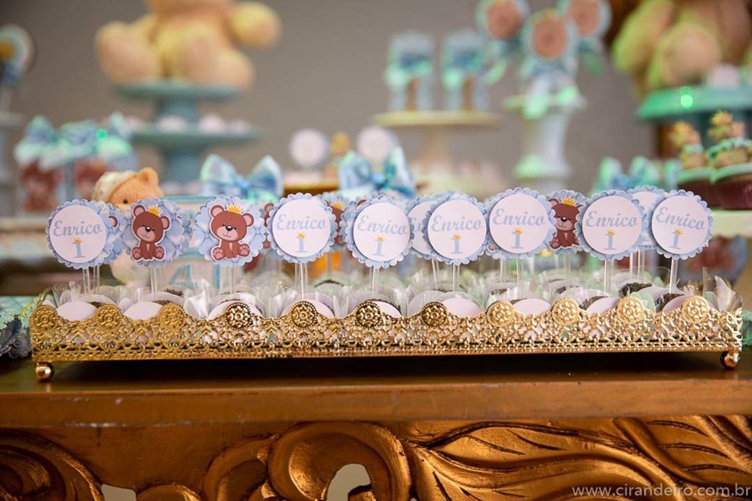 festa de aniversario de bebe menino de 1 ano com tema ursinho da realeza buffet vila dos sonhos