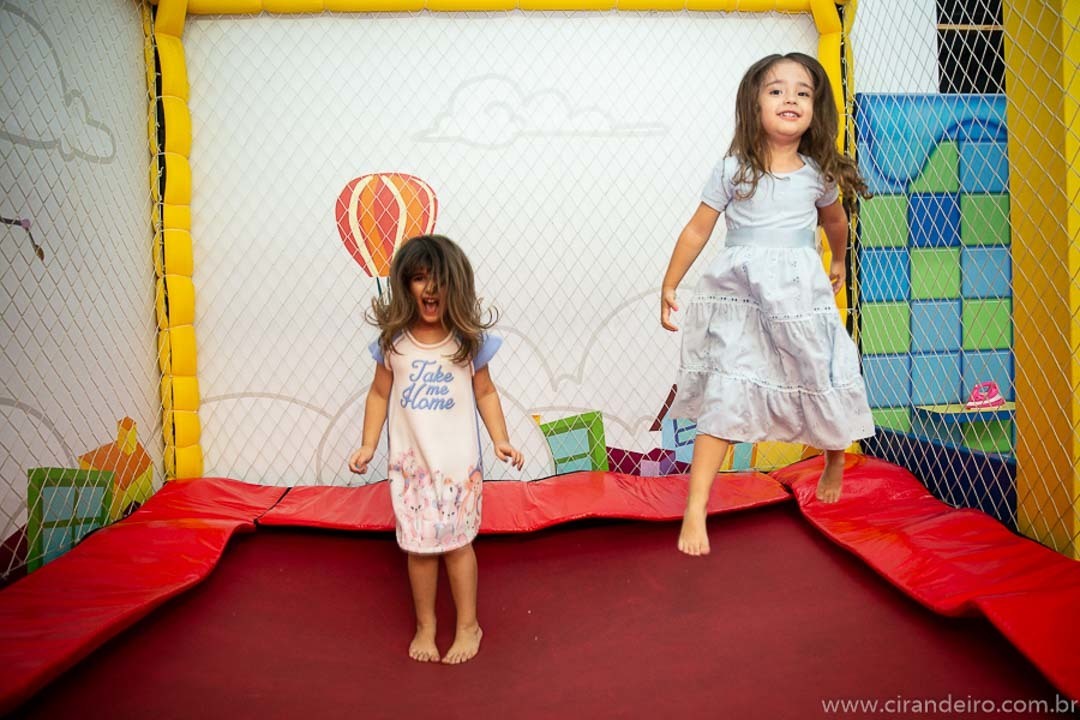 festa de aniversario de bebe menino de 1 ano com tema ursinho da realeza buffet vila dos sonhos