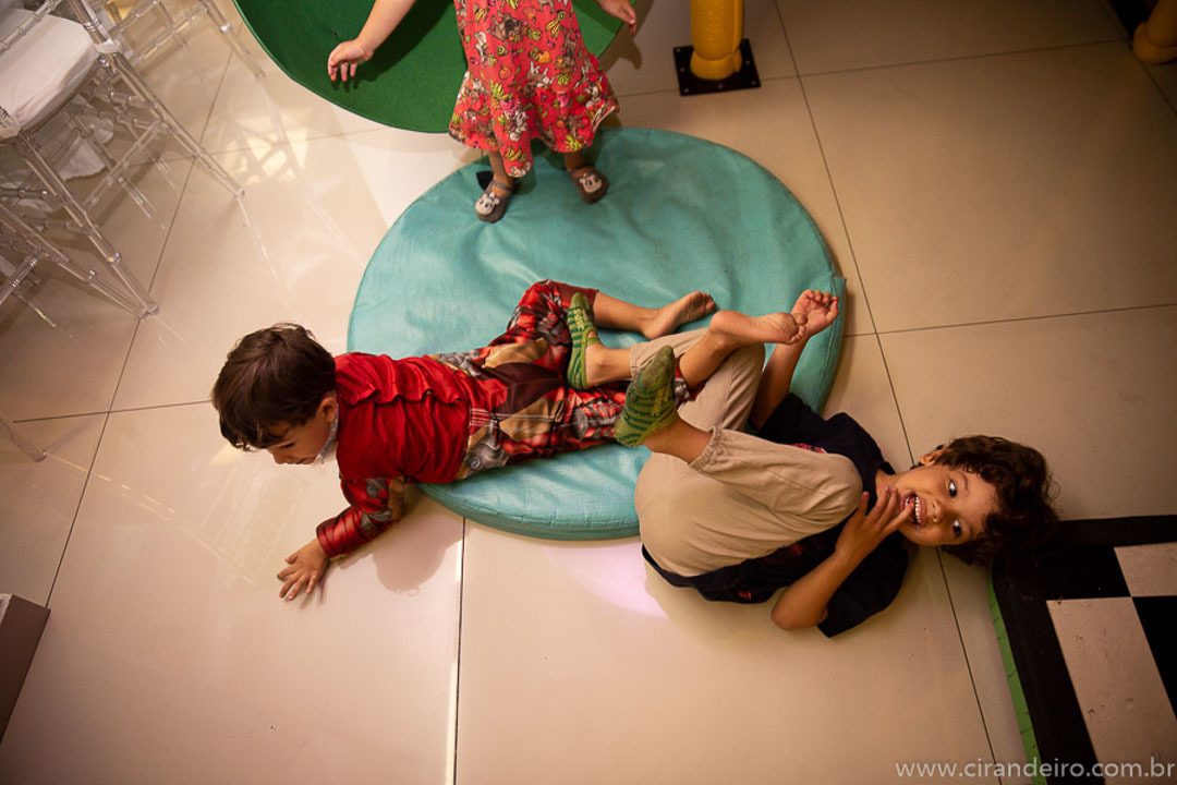 festa de aniversario de bebe menino de 1 ano com tema ursinho da realeza buffet vila dos sonhos