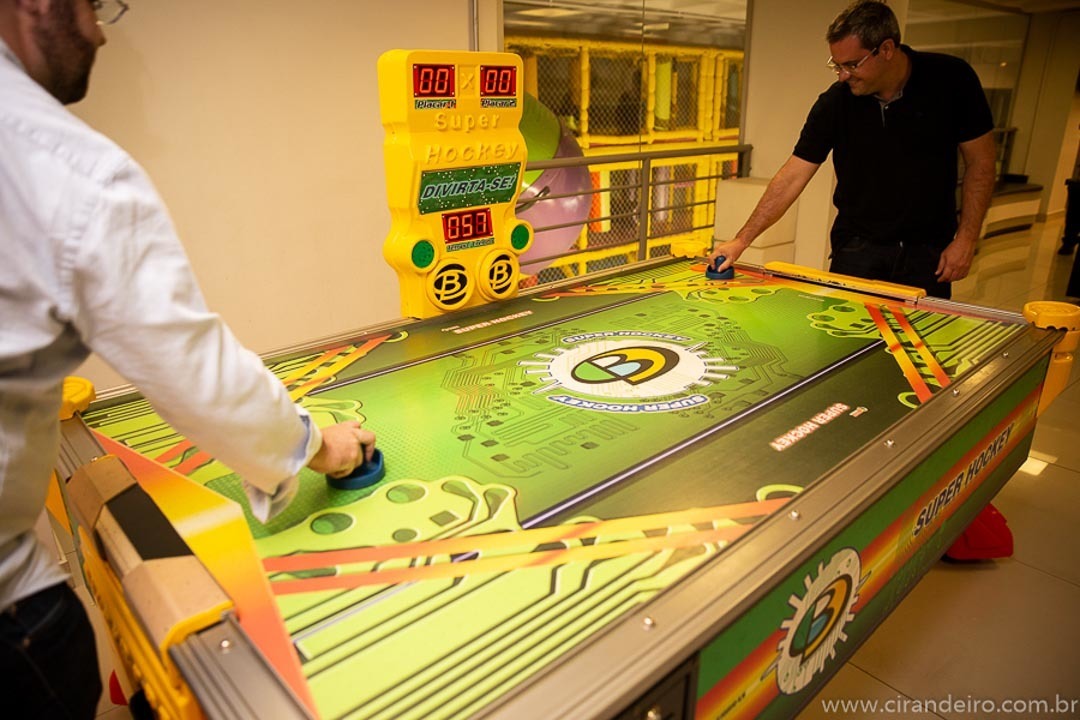 festa de aniversario de bebe menino de 1 ano com tema ursinho da realeza buffet vila dos sonhos