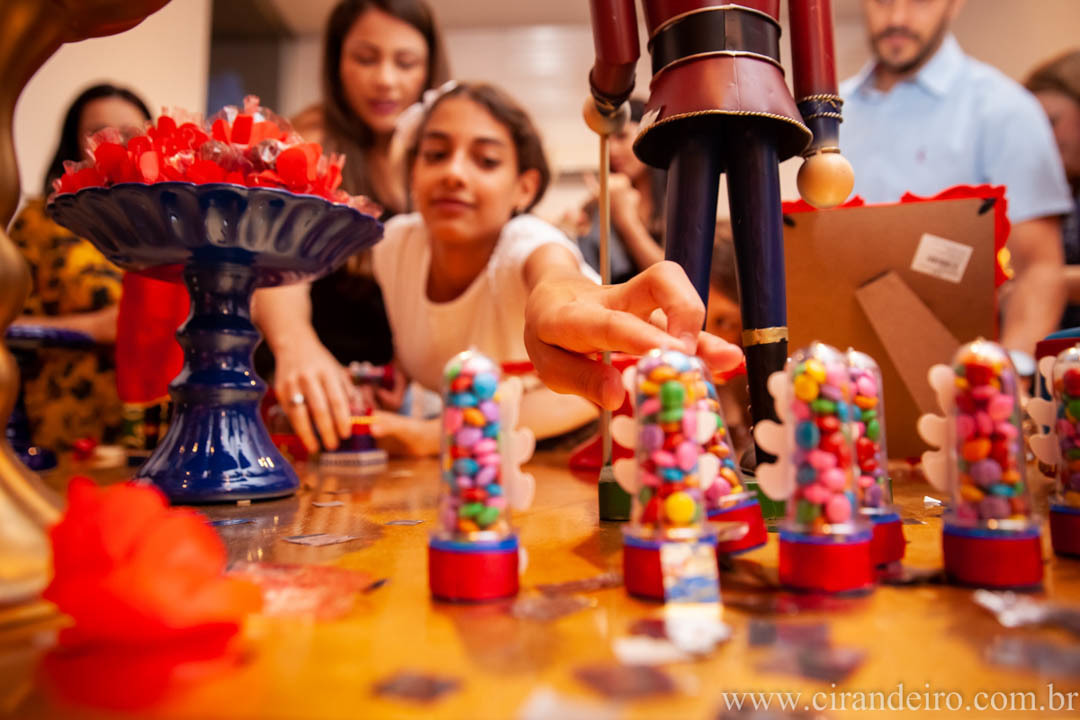festa de aniversario de bebe menino de 1 ano com tema londres buffet rapanui