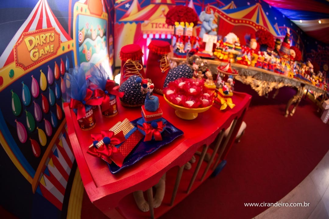 festa de aniversario de bebe menino de 1 ano com tema circo buffet letsgo pampulha