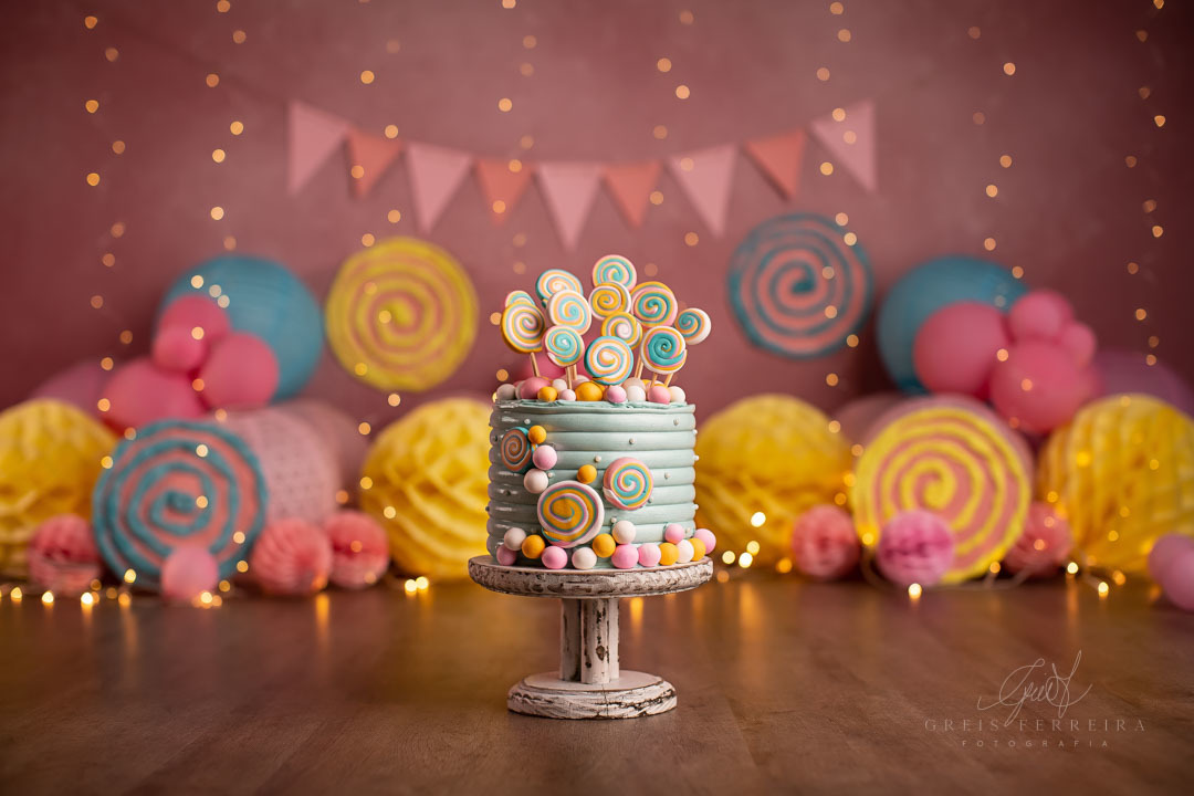 Smash the Cake de Pirulito ensaio de aniversario bebe 1 ano 12 meses