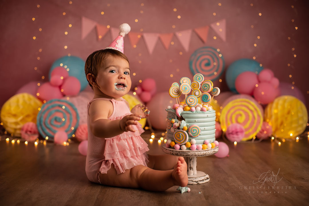 Smash the Cake de Pirulito ensaio de aniversario bebe 1 ano 12 meses