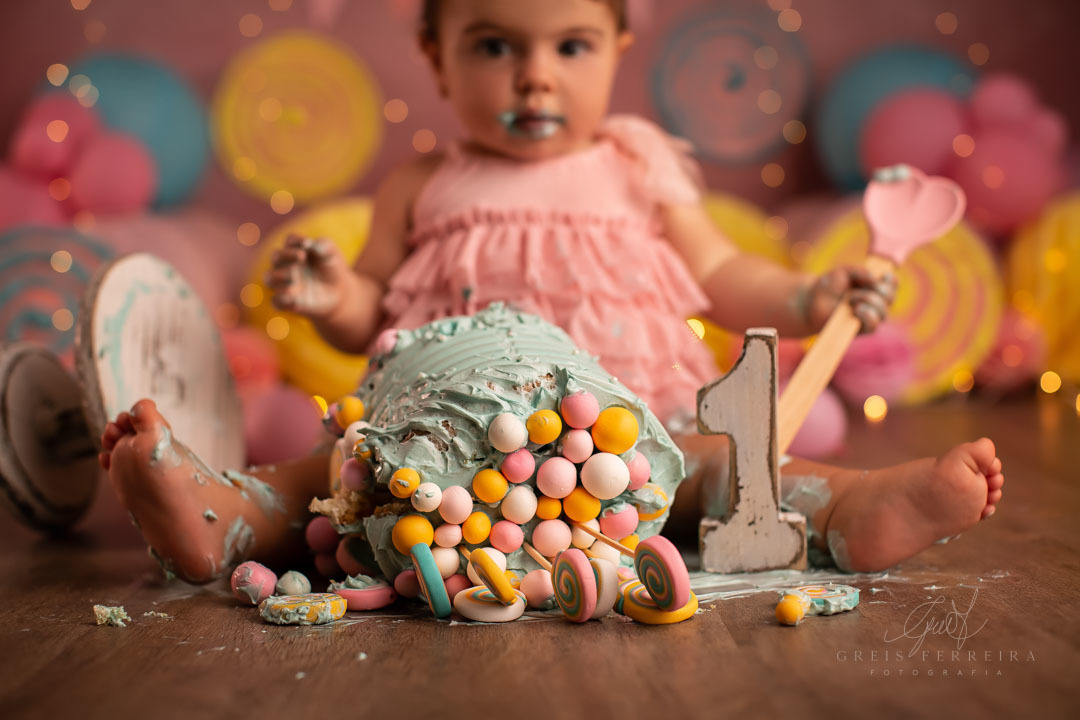Smash the Cake de Pirulito ensaio de aniversario bebe 1 ano 12 meses