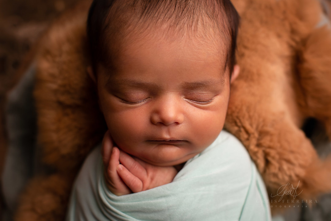 ensaio newborn recem nascido fotografia de bebe menino