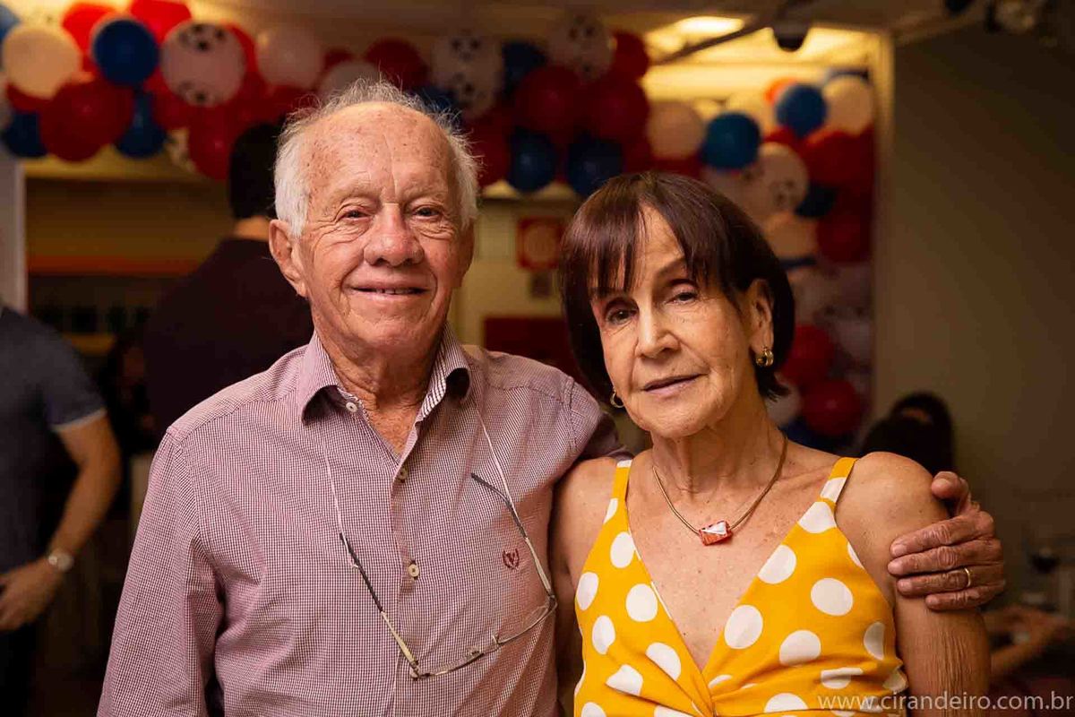 festa de aniversario de menino de 4 ano com tema de futebol buffet vila dos sonhos