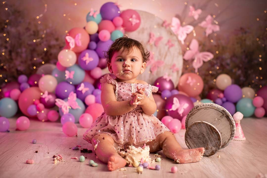 smash the cake borboleta com bebe