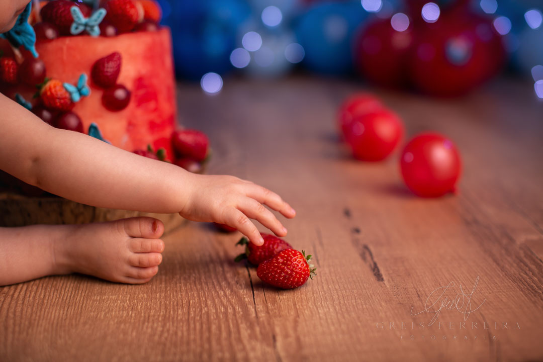 smash the cake fruit borboleta com bolo de melancia