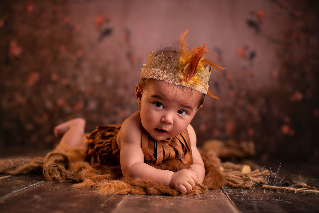 ensaio de bebe 5 meses indio arco flecha