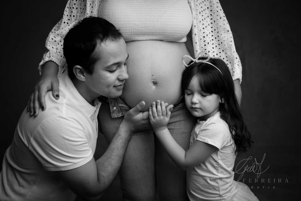 Ensaio Gestante 31 semanas foto gestação grávida familia pai marido filha