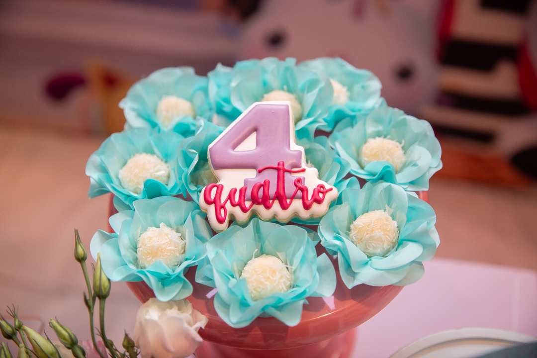 festa infantil aniversario 4 anos buffet cidade encantada gabby e Pandy menina fotos niver cobertura festa evento