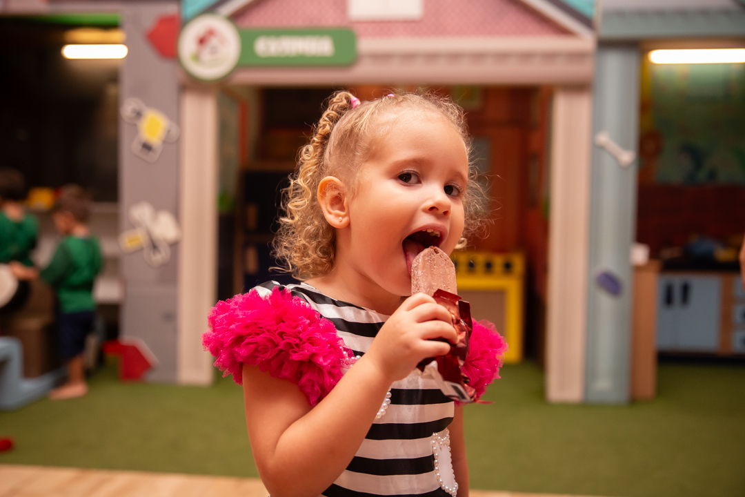 festa infantil aniversario 4 anos buffet cidade encantada gabby e Pandy menina fotos niver cobertura festa evento