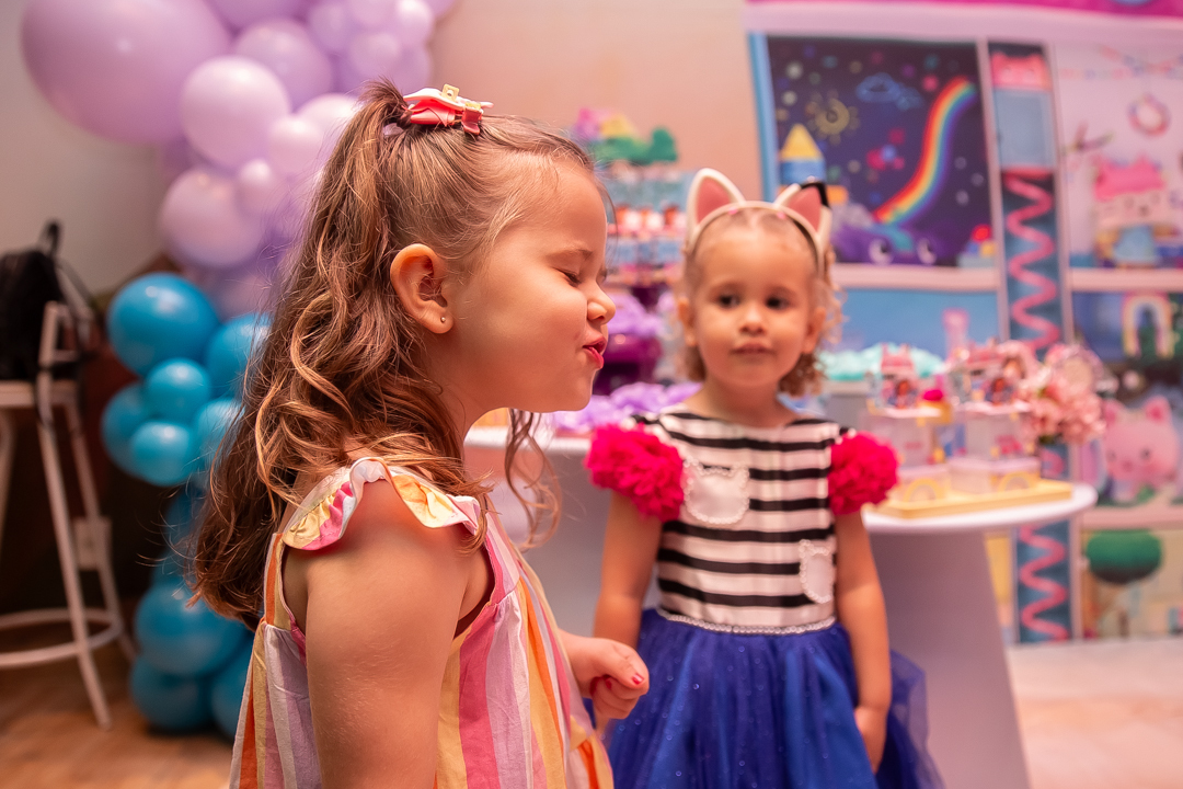 festa infantil aniversario 4 anos buffet cidade encantada gabby e Pandy menina fotos niver cobertura festa evento