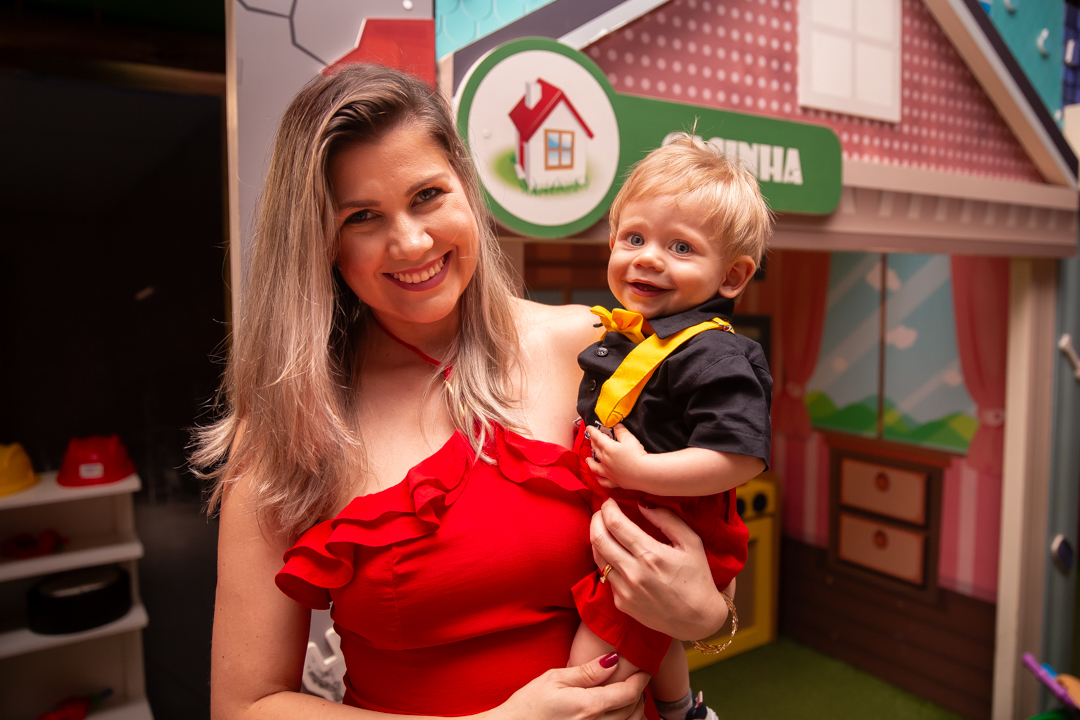 festa infantil aniversario 1 ano primeiro aninho buffet cidade encantada Mickey Disney meninp fotos niver cobertura festa evento