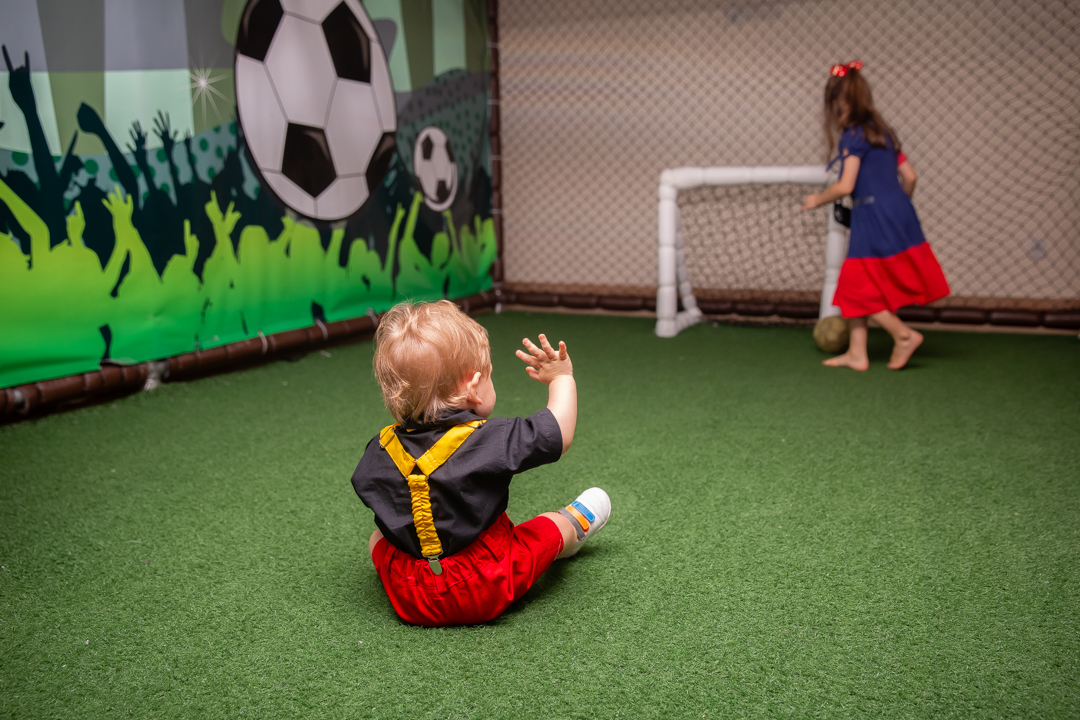 festa infantil aniversario 1 ano primeiro aninho buffet cidade encantada Mickey Disney meninp fotos niver cobertura festa evento