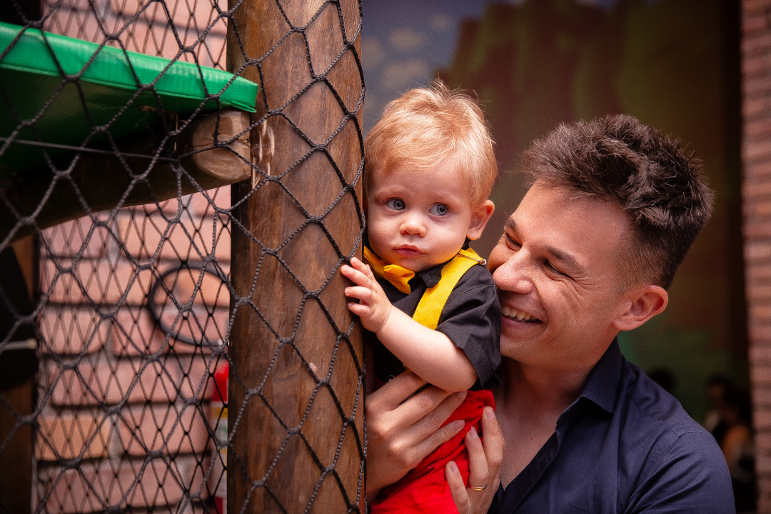 festa infantil aniversario 1 ano primeiro aninho buffet cidade encantada Mickey Disney meninp fotos niver cobertura festa evento