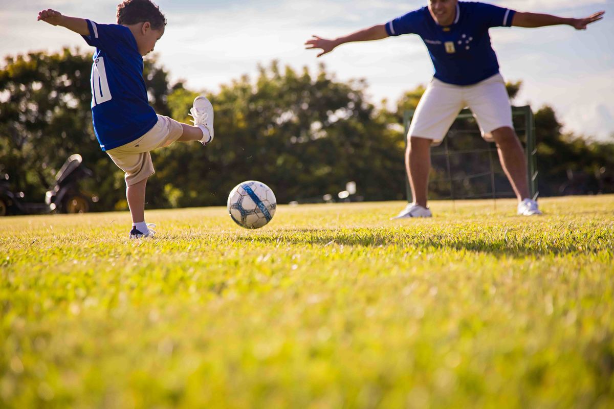 solar engenho minas sete lagoas gestante gravida ensaio fotografico foto minas gerais MG casarao antigo familia mae pai filho