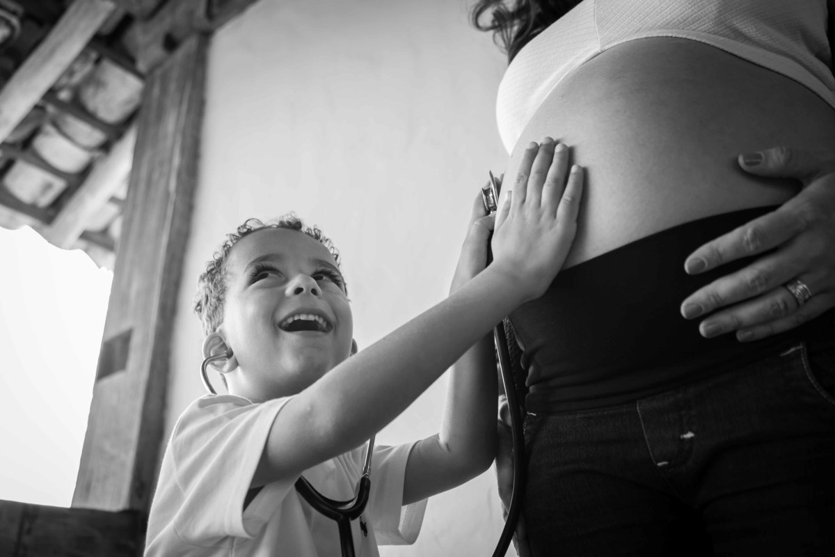 solar engenho minas sete lagoas gestante gravida ensaio fotografico foto minas gerais MG casarao antigo familia mae pai filho