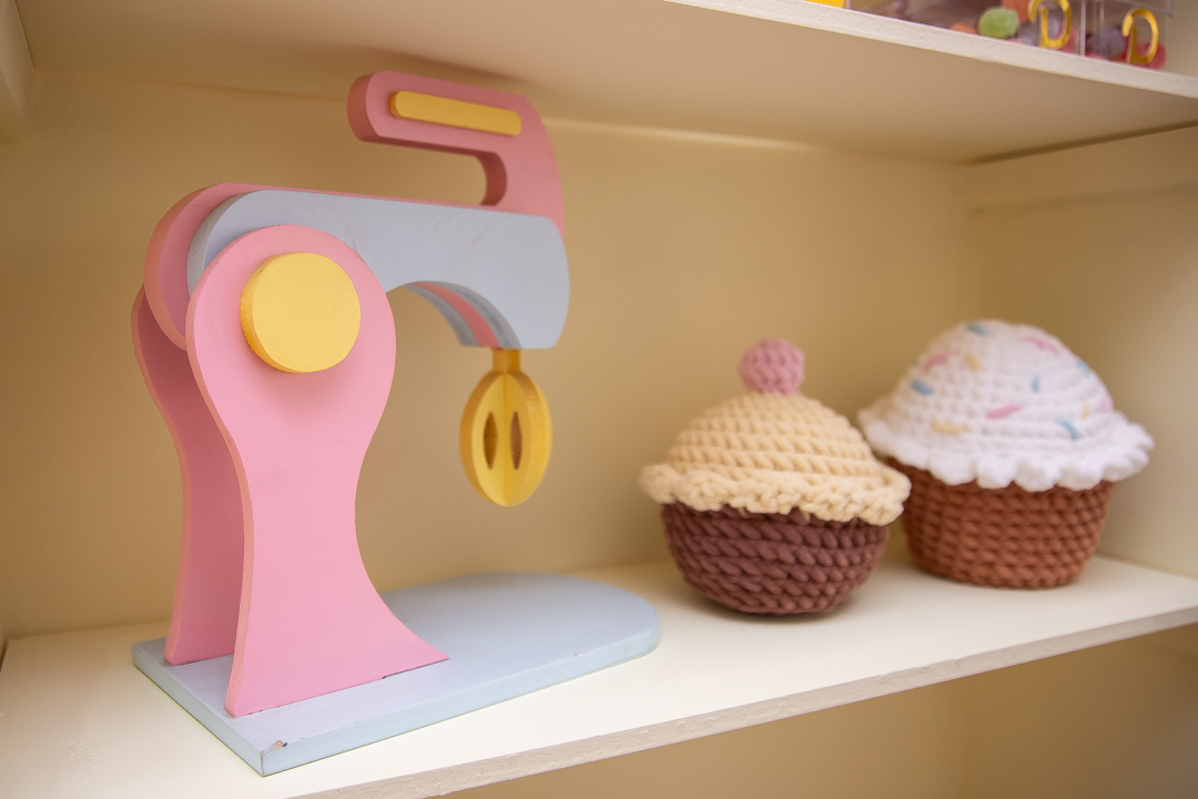 aniversário infantil festa de 1 ano tema confeiteira batizado família doces e confeitaria ensaio de festa infantil fotografias cobertura fotográfica BH primeiro aninho menina  fotos niver cobertura festa evento