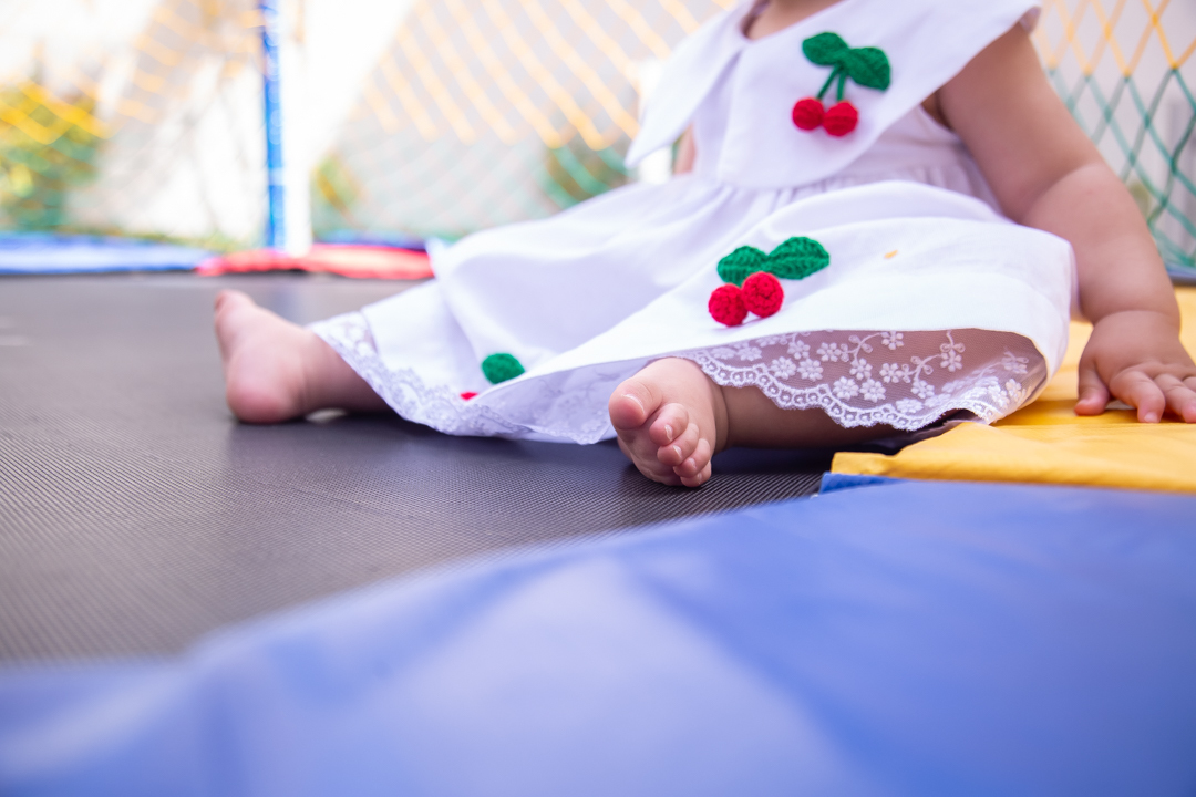 aniversário infantil festa de 1 ano tema confeiteira batizado família doces e confeitaria ensaio de festa infantil fotografias cobertura fotográfica BH primeiro aninho menina  fotos niver cobertura festa evento