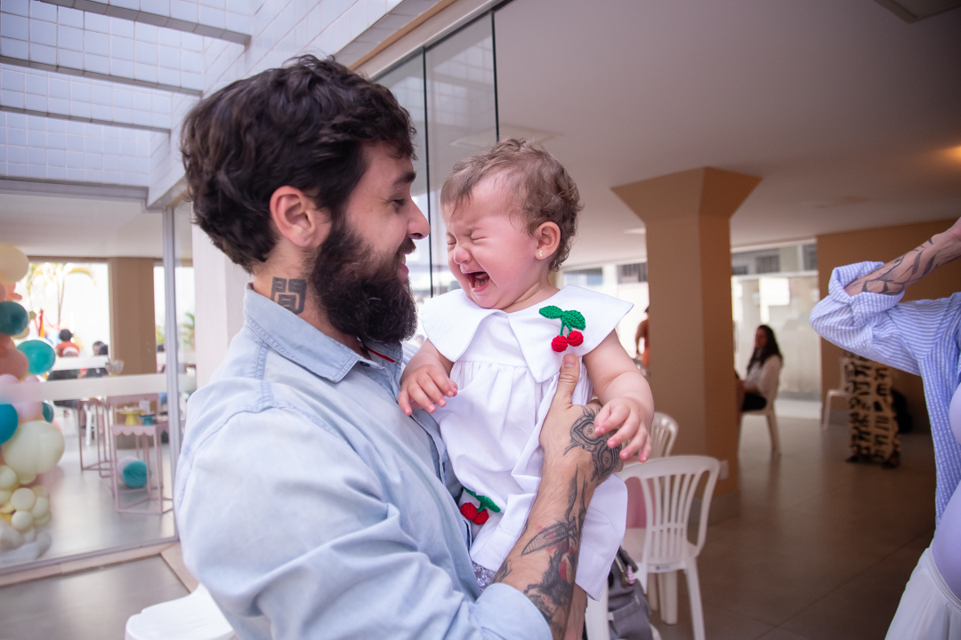 aniversário infantil festa de 1 ano tema confeiteira batizado família doces e confeitaria ensaio de festa infantil fotografias cobertura fotográfica BH primeiro aninho menina  fotos niver cobertura festa evento