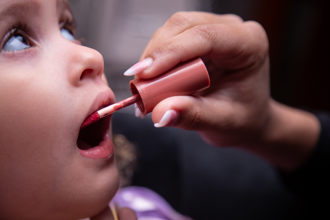 aniversário infantil festa de 1 ano tema rapunzel família ensaio de festa infantil fotografias cobertura fotográfica BH primeiro aninho menina fotos niver cobertura festa evento casa da fada madrinha