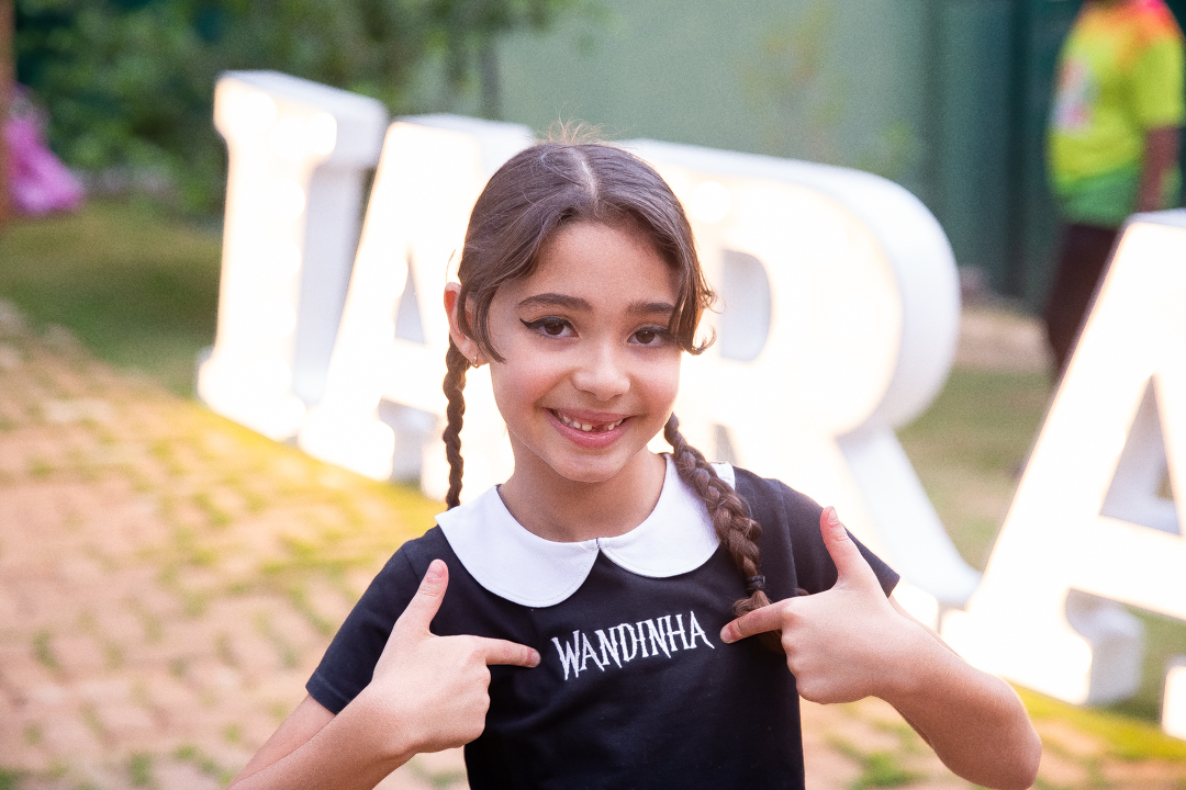 festa de 3 anos, aniversário 3 anos, cobertura fotográfica de festa infantil em BH, fotografia de aniversário infantil, fotógrafo de festas infantis em Belo Horizonte, 3 anos, tema bruxinha, festa temática bruxinha, decoração Halloween infantil