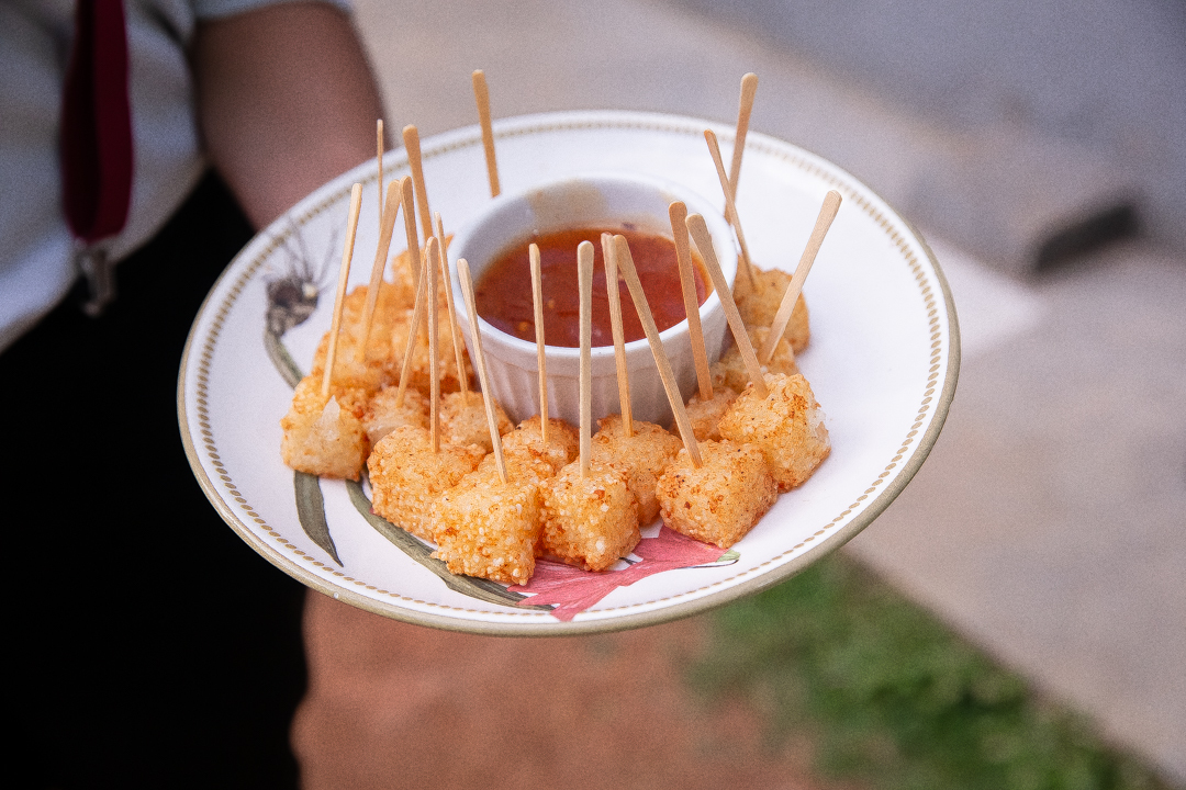 festa de 3 anos, aniversário 3 anos, cobertura fotográfica de festa infantil em BH, fotografia de aniversário infantil, fotógrafo de festas infantis em Belo Horizonte, 3 anos, tema bruxinha, festa temática bruxinha, decoração Halloween infantil