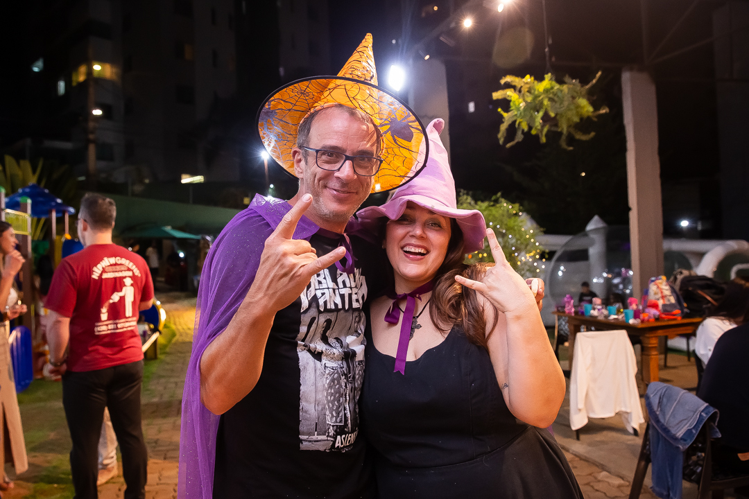 festa de 3 anos, aniversário 3 anos, cobertura fotográfica de festa infantil em BH, fotografia de aniversário infantil, fotógrafo de festas infantis em Belo Horizonte, 3 anos, tema bruxinha, festa temática bruxinha, decoração Halloween infantil