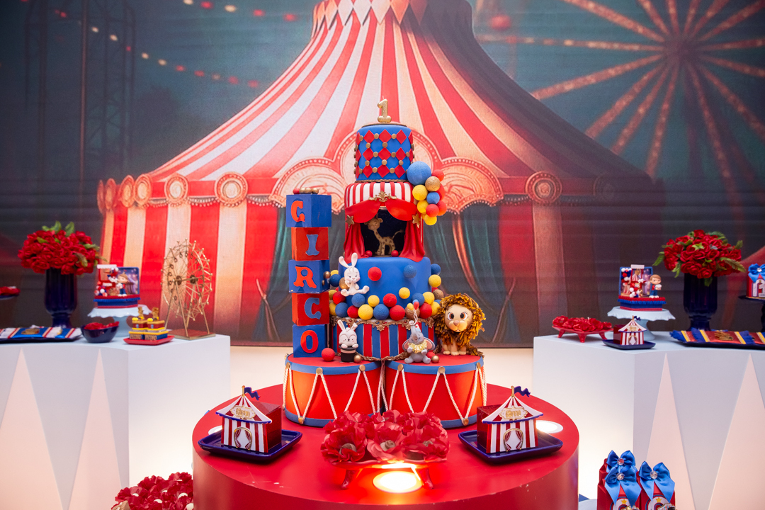 festa de 1 ano aniversário 1 aninho cobertura fotográfica de festa infantil em BH fotografia de aniversário infantil fotógrafo de festas infantis em Belo Horizonte fotos de aniversário 1 anos niver festa tema circo