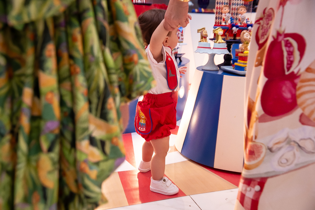 festa de 1 ano aniversário 1 aninho cobertura fotográfica de festa infantil em BH fotografia de aniversário infantil fotógrafo de festas infantis em Belo Horizonte fotos de aniversário 1 anos niver festa tema circo